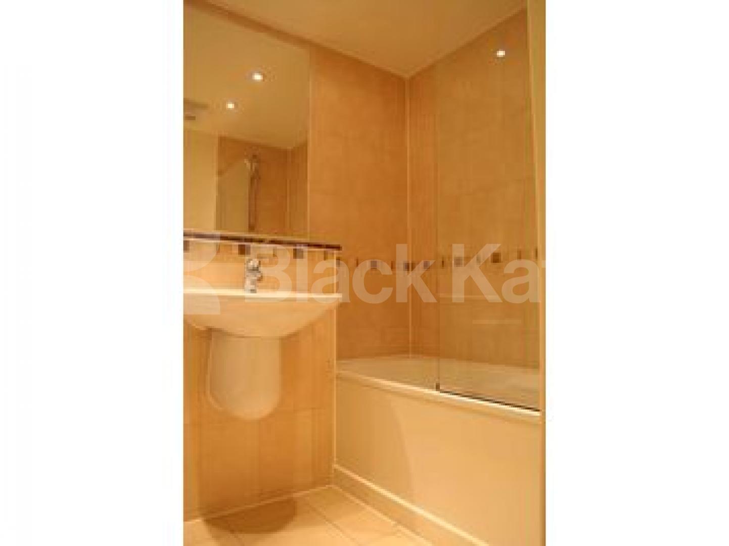 			1 Bedroom, 1 bath, 1 reception Apartment			 Wheeler Street, SPITALFIELDS